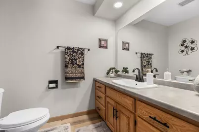 1079 Grassy Plains Drive, Neenah, WI 54956 - Photo 33