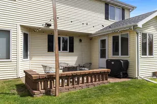 1079 Grassy Plains Dr, Neenah, WI 54956 - Photo 65