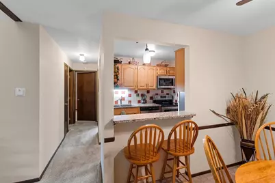 3182 Justin Court #5, Appleton, WI 54914 - Photo 17