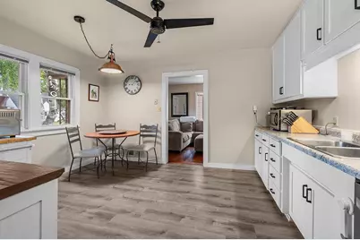 968 Hickory Hill Drive, Green Bay, WI 54304 - Photo 13
