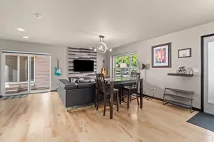 312 N Van Buren St, Green Bay, WI 54301 - Photo 11
