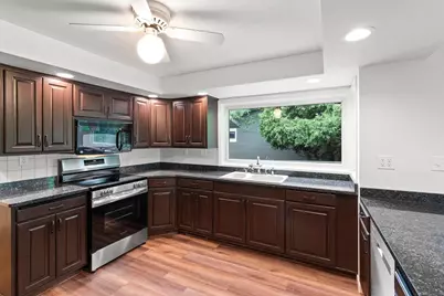 1511 N Briarcliff Drive, Appleton, WI 54915 - Photo 5