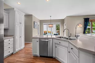 821 McCastlen St, Green Bay, WI 54301 - Photo 13