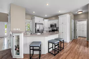 821 McCastlen St, Green Bay, WI 54301 - Photo 11