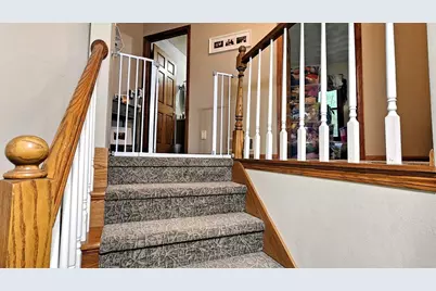 8411 Ridgeview Court, Larsen, WI 54947 - Photo 23
