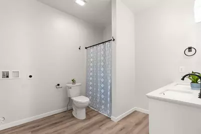 229 Fulton Avenue, Oshkosh, WI 54901 - Photo 31