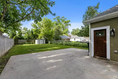 229 Fulton Avenue, Oshkosh, WI 54901 - Photo 7