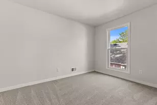 229 Fulton Ave, Oshkosh, WI 54901 - Photo 39
