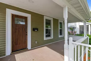 229 Fulton Ave, Oshkosh, WI 54901 - Photo 5
