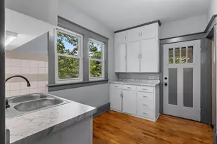 579 Oak St, Neenah, WI 54956 - Photo 15