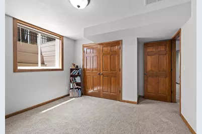 2143 W Melcorn Circle, De Pere, WI 54115 - Photo 37