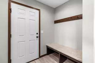 2650 Lawrence Ln, Neenah, WI 54956 - Photo 29