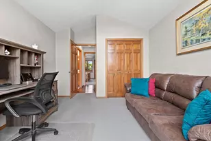 1301 Kampo Dr, Neenah, WI 54956 - Photo 25