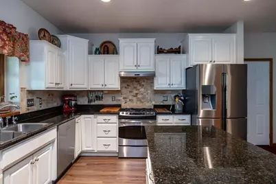 2702 E Corridor Drive, Appleton, WI 54913 - Photo 3