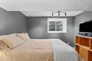 1354 Camelot Ct, Oneida, WI 54155 - Photo 31