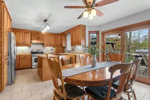 1354 Camelot Ct, Oneida, WI 54155 - Photo 11