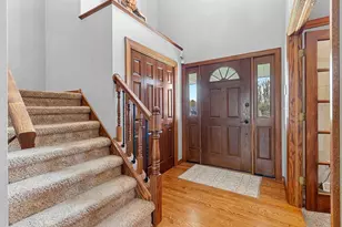 1354 Camelot Ct, Oneida, WI 54155 - Photo 5
