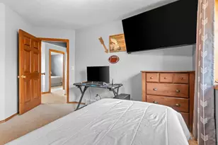 1354 Camelot Ct, Oneida, WI 54155 - Photo 23