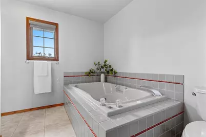 1354 Camelot Court, Oneida, WI 54155 - Photo 21