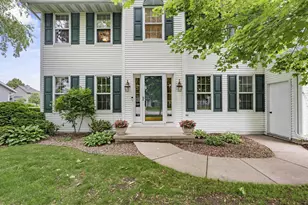 2936 Blue Moon Dr, Green Bay, WI 54311 - Photo 3