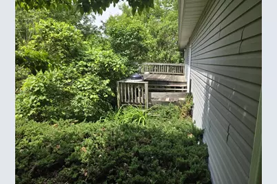 2864 Klondike Road, Green Bay, WI 54311 - Photo 5