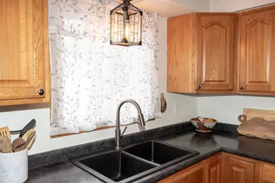 1217 E Mitchell Avenue, Appleton, WI 54915 - Photo 9
