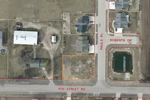 853 Pauls Pl, Oshkosh, WI 54904 - Photo 1
