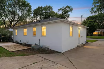 1225 Redwood Drive, Green Bay, WI 54304 - Photo 33
