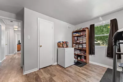 1225 Redwood Drive, Green Bay, WI 54304 - Photo 21