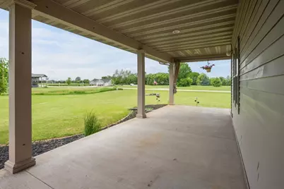 8120 Challenger Drive, Neenah, WI 54956 - Photo 7