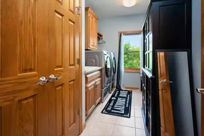 8120 Challenger Drive, Neenah, WI 54956 - Photo 25