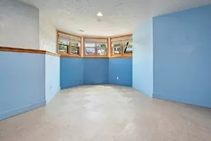 8120 Challenger Dr, Neenah, WI 54956 - Photo 47