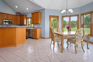 8120 Challenger Dr, Neenah, WI 54956 - Photo 23
