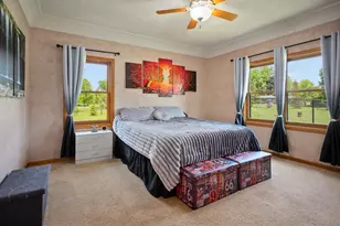 8120 Challenger Dr, Neenah, WI 54956 - Photo 25