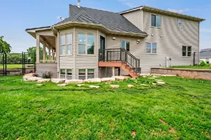 8120 Challenger Dr, Neenah, WI 54956 - Photo 11