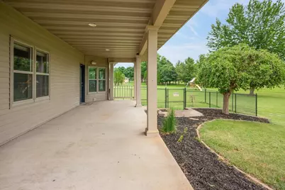 8120 Challenger Drive, Neenah, WI 54956 - Photo 7