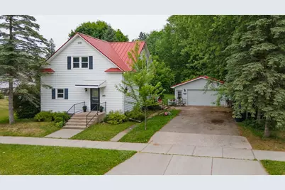 215 N Oxford Street, Wautoma, WI 54982 - Photo 33