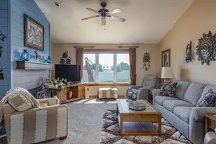 N2290 Holy Hill Dr, Greenville, WI 54942 - Photo 15