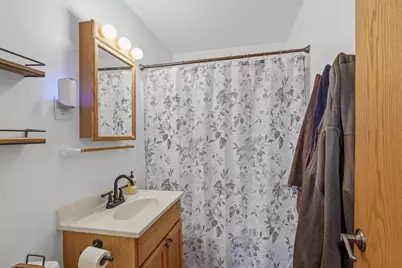 2514 W Ramsey Avenue, Milwaukee, WI 53221 - Photo 13
