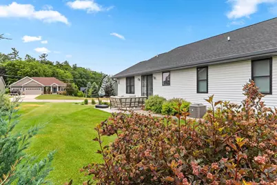 710 Westhill Drive, Green Bay, WI 54313 - Photo 41