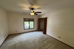 713 E Lake St, Waupaca, WI 54981 - Photo 9