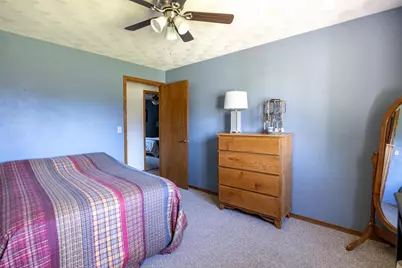 2656 W Sunnyview Road, Appleton, WI 54914 - Photo 17