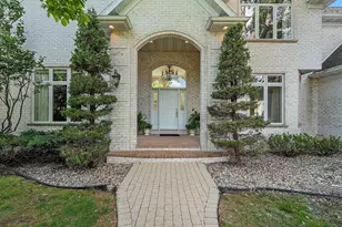 4571 Algonquin Trail, Green Bay, WI 54313 - Photo 3