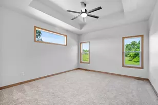 3117 Lazy Oak Ct, Green Bay, WI 54311 - Photo 3