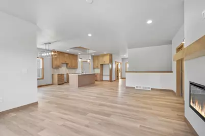 3117 Lazy Oak Court, Green Bay, WI 54311 - Photo 5