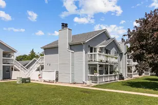 315 Harrison St, Neenah, WI 54956 - Photo 3