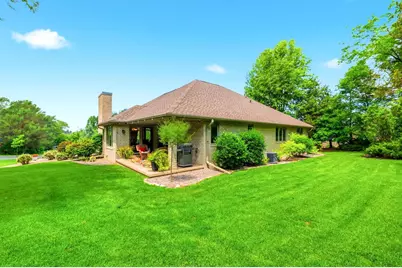 4000 Buckeye Way, Green Bay, WI 54311 - Photo 41
