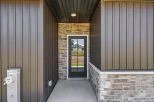 3365 Shawano Ave, Green Bay, WI 54313 - Photo 9
