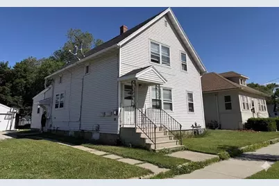 1017 N Webster Avenue, Green Bay, WI 54302 - Photo 1