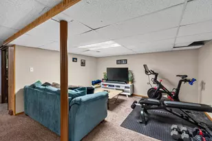 273 E McWilliams St, Fond du Lac, WI 54935 - Photo 23